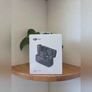 DJI MIC Wireless Microphone Vlogs Video